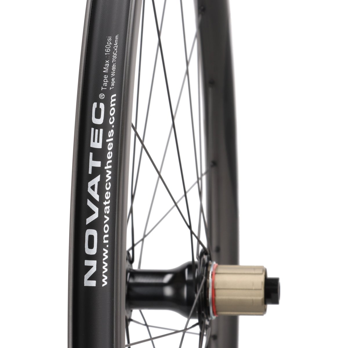 NOVATEC R3 | Laufradsatz 28" Carbon | Rennrad | Centerlock | 12x100 / 12x142 mm | Shimano HG - RAAAD.de